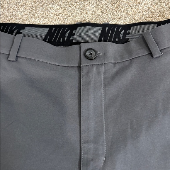 Nike Golf Dri Fit Pants Mens Size 40x30 Polyester Gray Black Flat Front Golfing - Picture 10 of 10